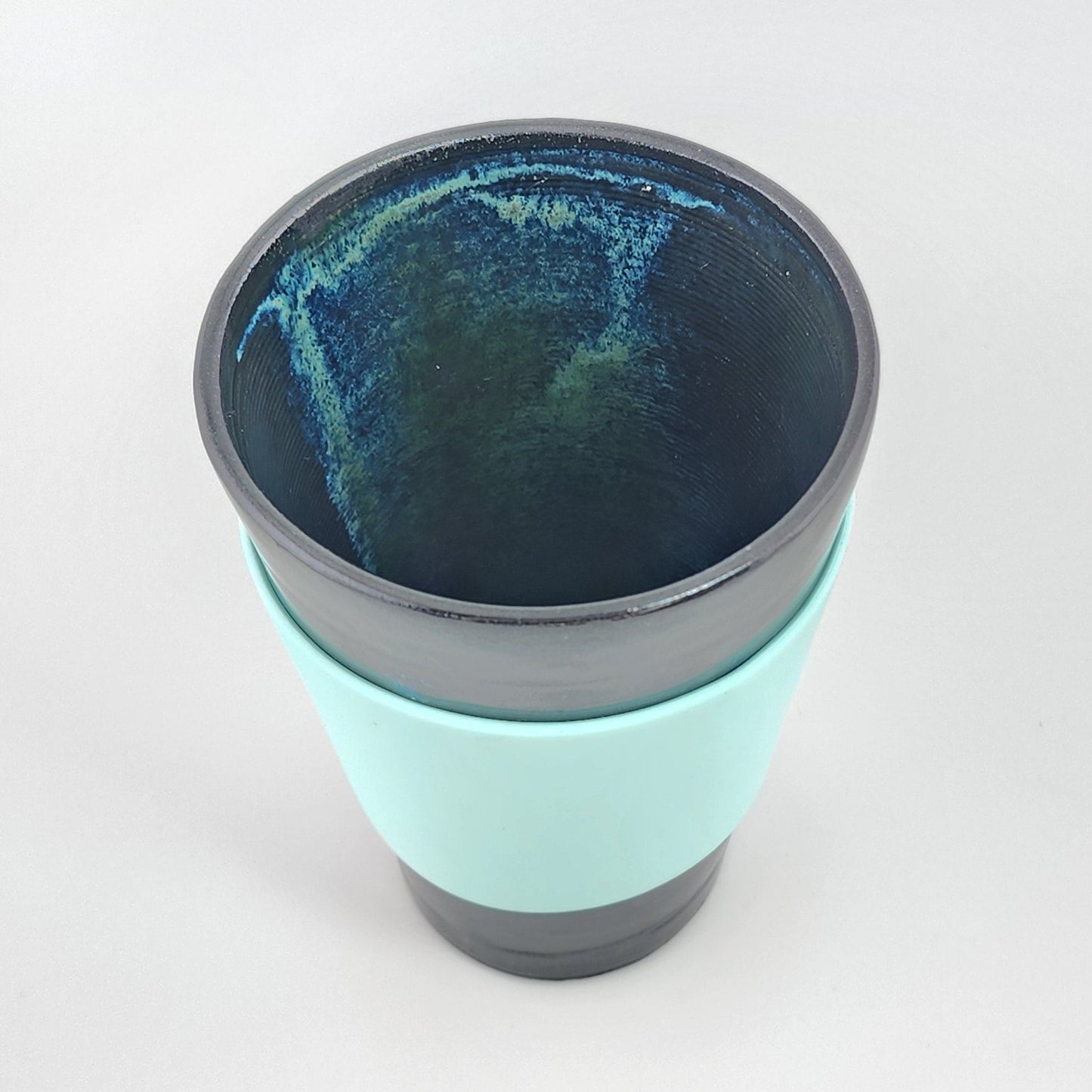10oz_Midnight_Black_Ceramic_Travel_Mug_Inside