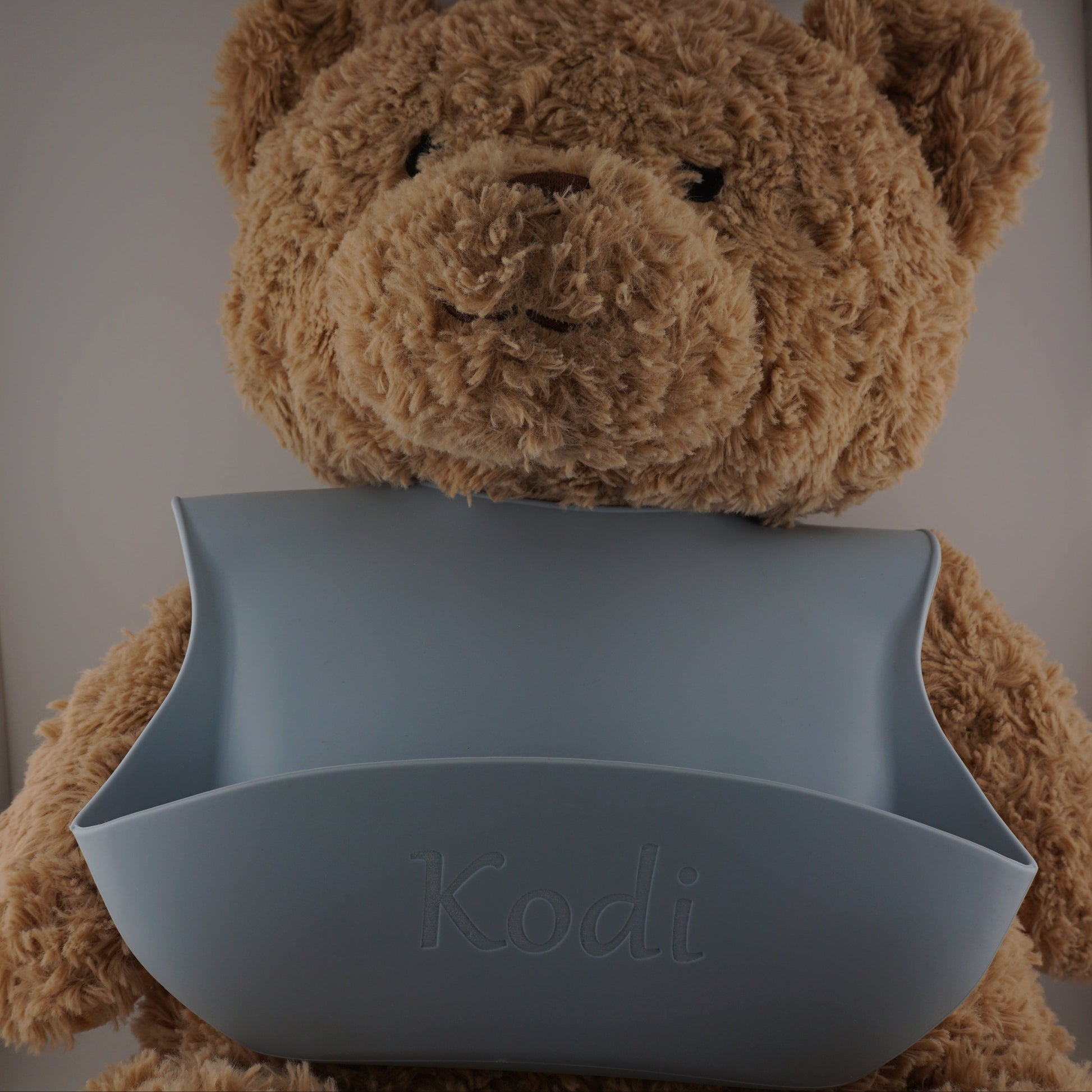 Baby_Silicone_Bib_Engraved_Blue_Kodi